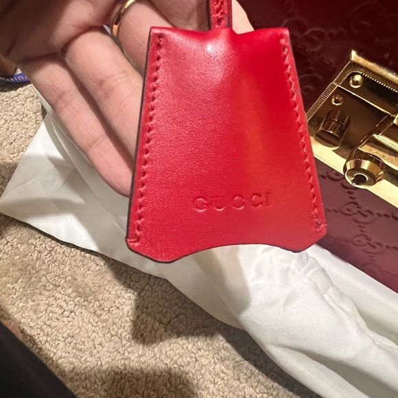 Guccissima Signature Medium Padlock Top Handle Bag Hibiscus Red. BRAND NEW - Picture 10 of 12
